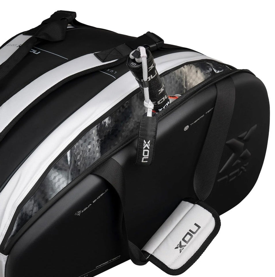 Nox Luxury Master Series Branco/ Preto 2024 (Saco de padel)