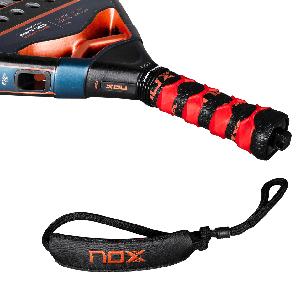NOX AT10 GENIUS Attack 18K Alum 2025 by AGUSTIN TAPIA (Raquete)