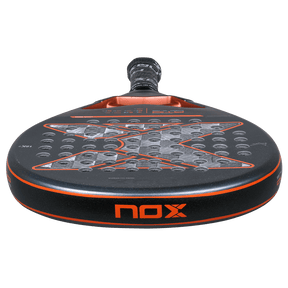NOX AT10 GENIUS 18K Alum 2025 by AGUSTIN TAPIA (Raquete)